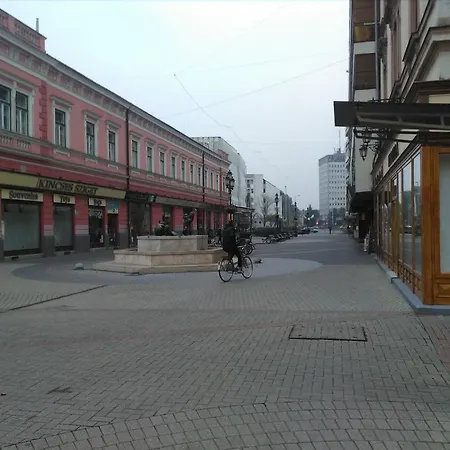 Thomylee Apartman