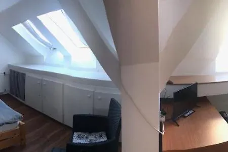 Thomylee Apartman Apartment